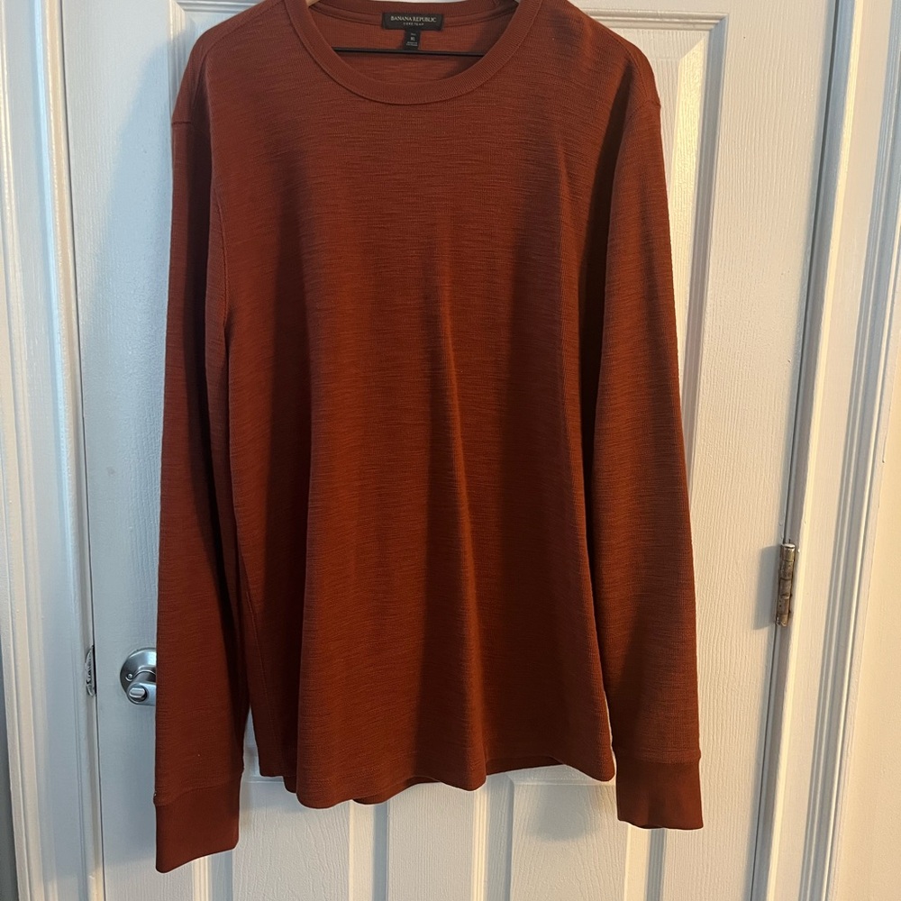 Banana Republic Men's Brick Long Sleeve Tee